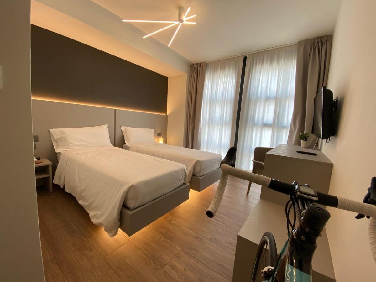 Fly Bike Hotel Trento Dış mekan fotoğraf