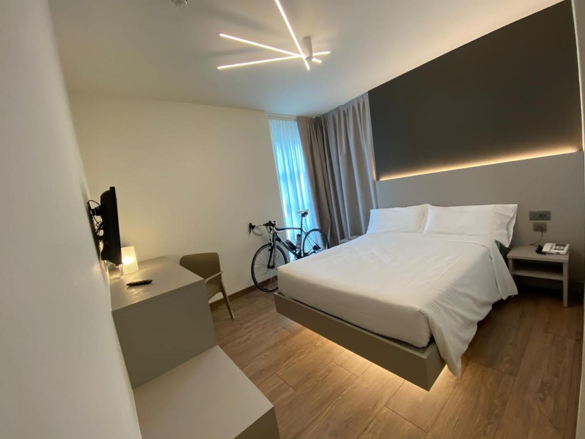 Fly Bike Hotel Trento Dış mekan fotoğraf