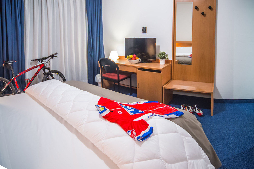 Fly Bike Hotel Trento Dış mekan fotoğraf