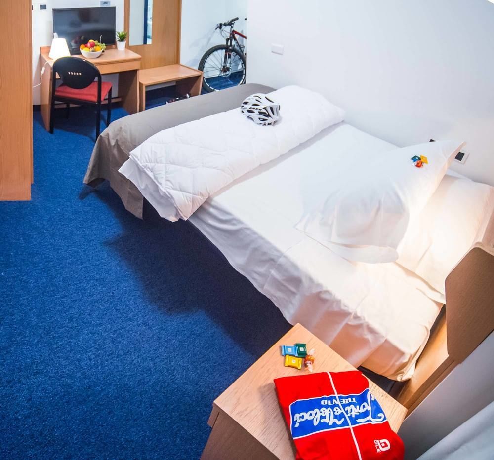 Fly Bike Hotel Trento Dış mekan fotoğraf