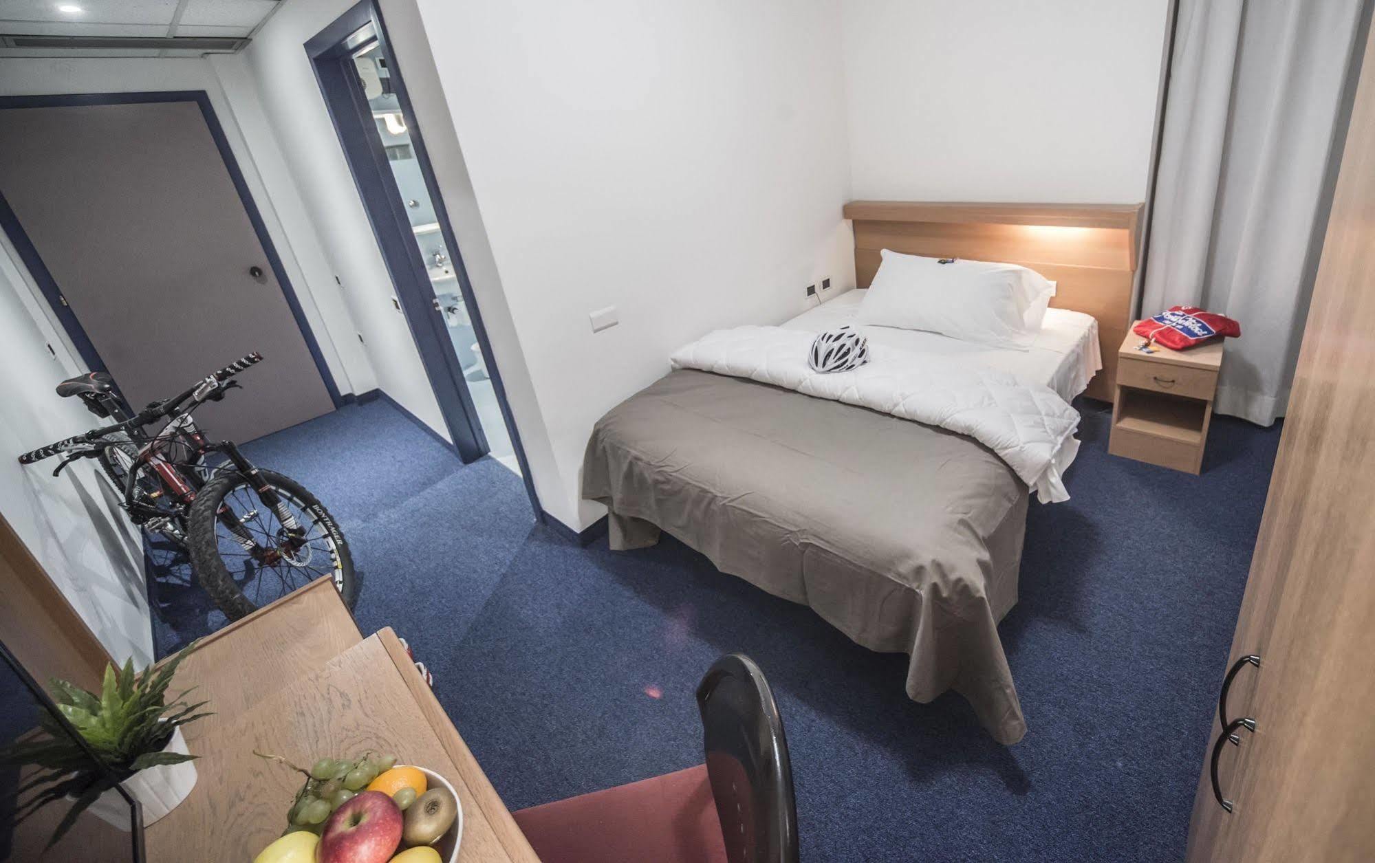 Fly Bike Hotel Trento Dış mekan fotoğraf